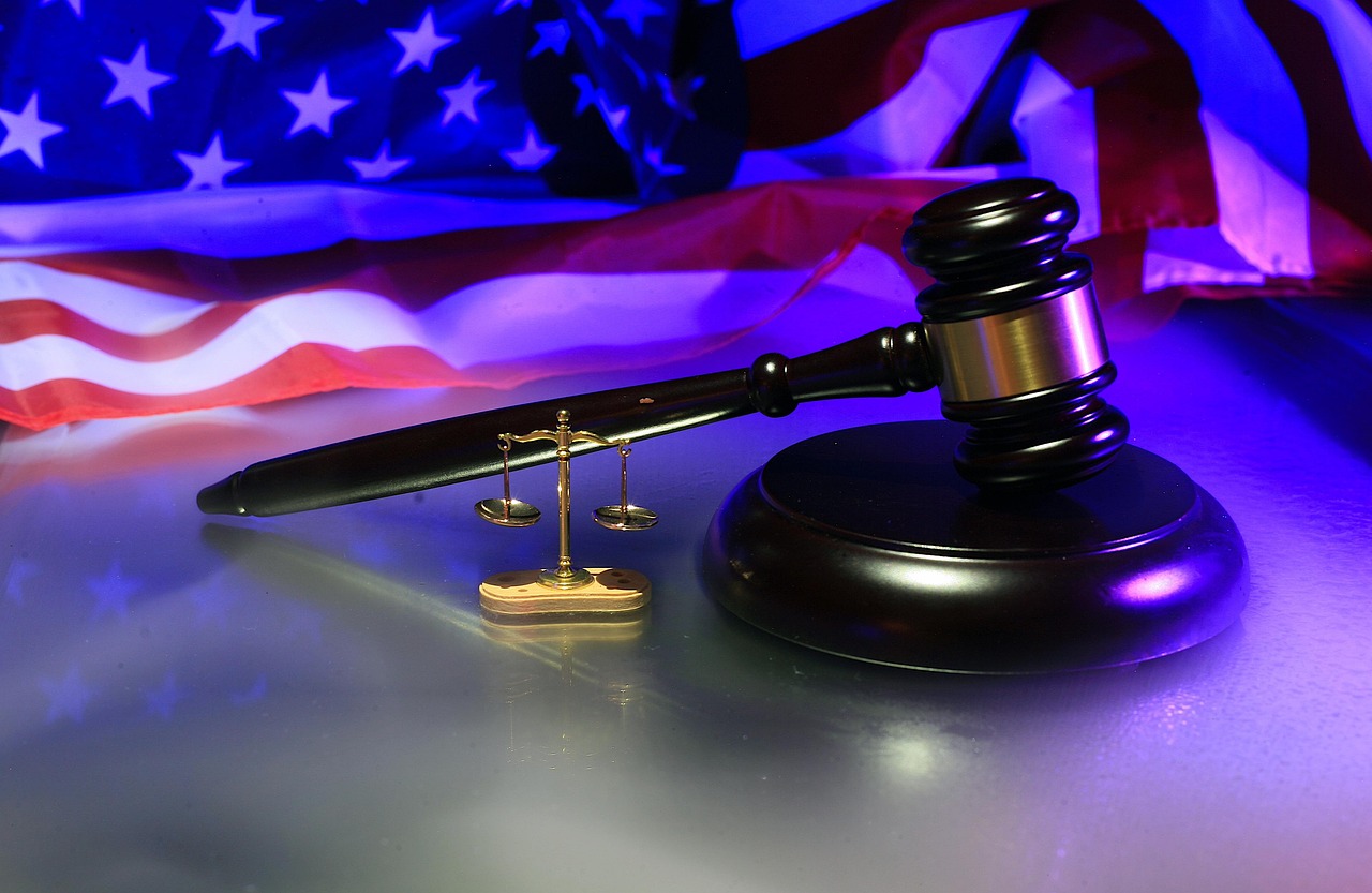 gavel justice law